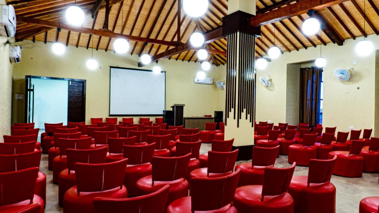 The Village Resort Mundra المظهر الخارجي الصورة